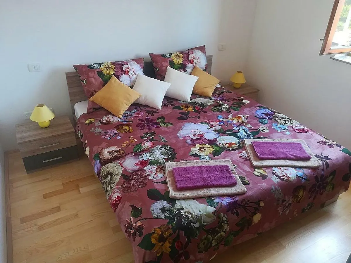Malti Modis Appartement Lovran Kroatië